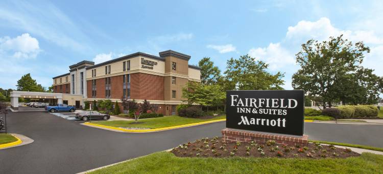 赫恩登莱斯顿万枫酒店及套房(Fairfield Inn & Suites Herndon Reston)图片