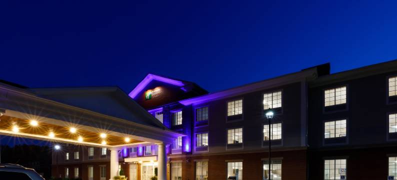 智选假日套房酒店-斯特布里奇(Holiday Inn Express & Suites STURBRIDGE by IHG)图片