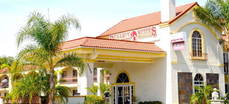 里布戴娜丝缇套房酒店(Dynasty Suites Hotel)图片