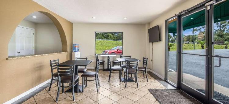 品质酒店白色泉水苏湾尼(Quality Inn White Springs Suwanee)图片