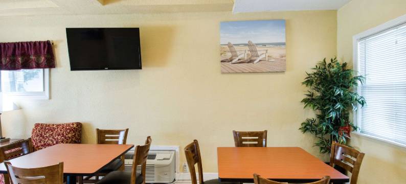 西雅茅斯伊克诺旅馆(位于科德角)(Econo Lodge West Yarmouth on Cape Cod)图片