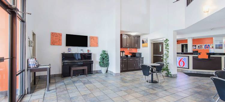 堪萨斯劳伦斯 6 号汽车旅馆(Motel 6 Lawrence, KS)图片