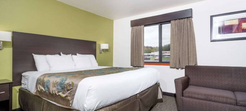 欧克莱尔呗盟套房酒店(Baymont by Wyndham Eau Claire WI)图片