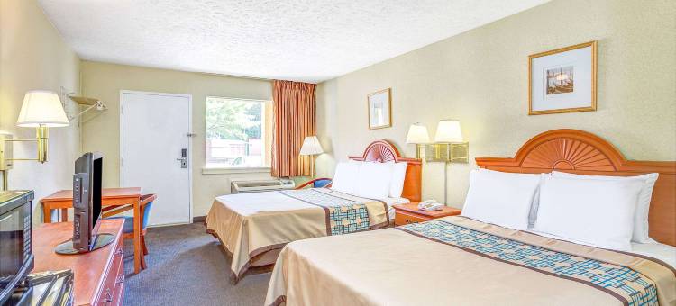 切萨皮克戴斯酒店(Days Inn by Wyndham Chesapeake)图片