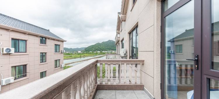 象山石浦静小阁东海半边山店民宿(沿海南线1号分店)图片