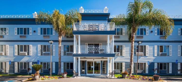 科洛尼尔贝斯特韦斯特酒店(Best Western Colonial Inn)图片