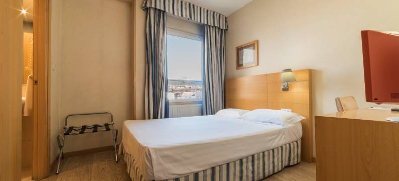 茵芬梅赛德斯酒店(Infanta Mercedes)图片