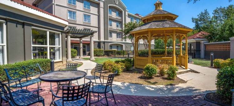 伯明翰胡佛拉昆塔温德姆套房酒店(La Quinta Inn & Suites by Wyndham Birmingham Hoover)图片