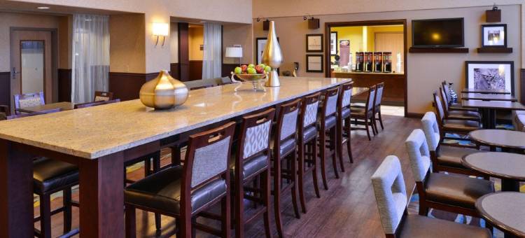希尔顿欢朋套房酒店-安大略CA酒店(Hampton Inn & Suites Ontario)图片