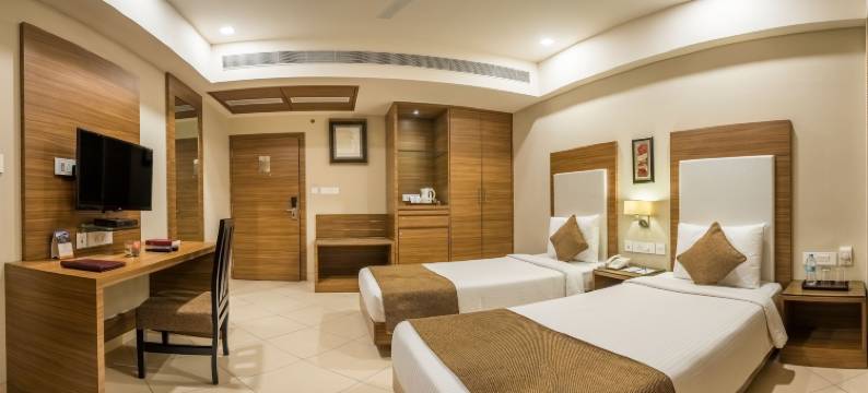 圣 Peerless 酒店多格布(Peerless Hotel Durgapur)图片