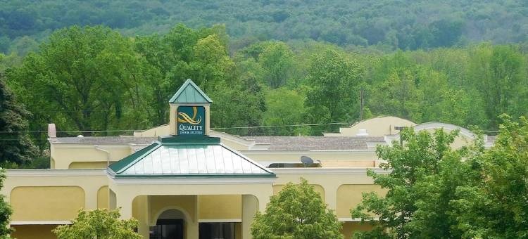 丹维尔品质套房酒店(Quality Inn & Suites Danville)图片