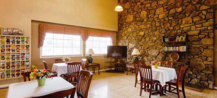 OYO密苏里莱巴嫩I-44酒店(OYO Hotel Lebanon MO I-44)图片