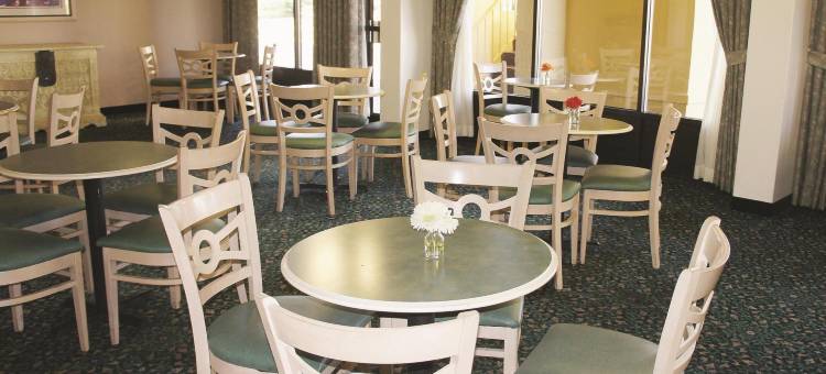 温德姆萨凡纳速8酒店(Super 8 by Wyndham Savannah)图片