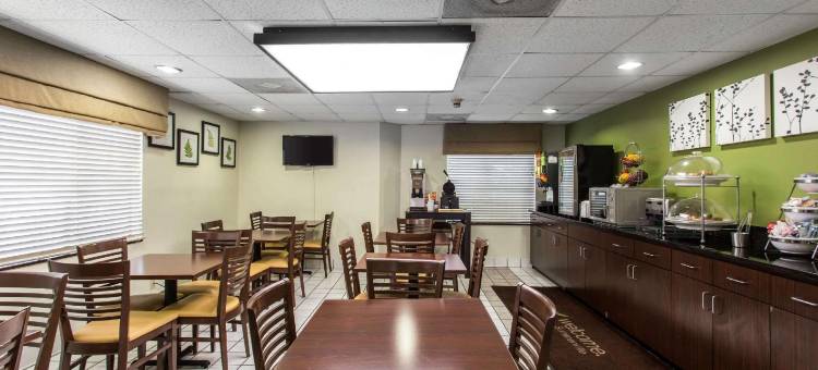 贝斯特韦斯特SureStay酒店萨默维尔花城(SureStay by Best Western Summerville Flowertown)图片