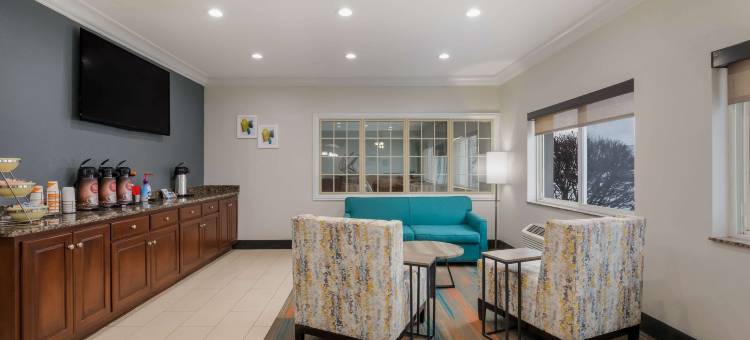 乔利埃特 I-80 美茵斯坦套房酒店(MainStay Suites Joliet I-80)图片