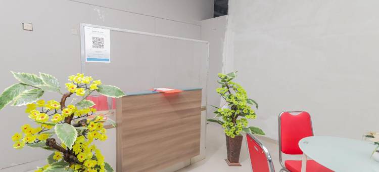 诗都阿佐红多兹酒店(RedDoorz @ Gedangan Sidoarjo)图片