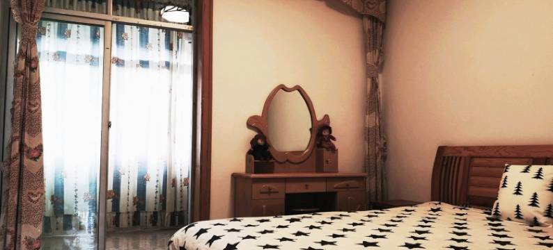 邛海湿地听涛小镇景区房民宿(海滨中路分店)图片