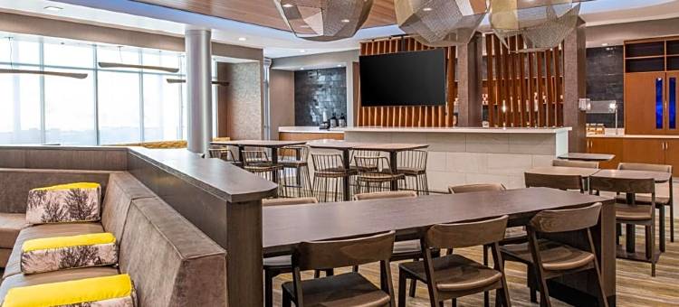 雷德兰兹SpringHill套房酒店(SpringHill Suites Riverside Redlands)图片