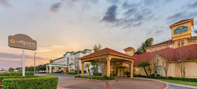 南佛罗里达大学拉昆塔温德姆套房酒店-近布希花园(La Quinta Inn & Suites by Wyndham USF (Near Busch Gardens))图片