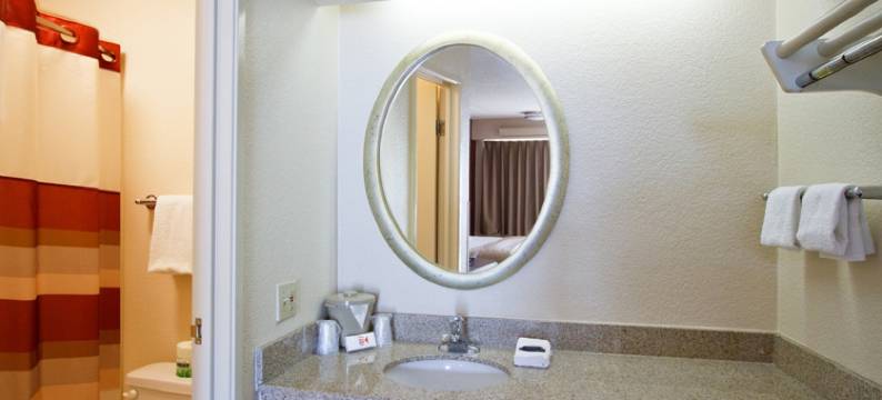 费城牛津谷红顶酒店(Red Roof Inn Philadelphia - Oxford Valley)图片