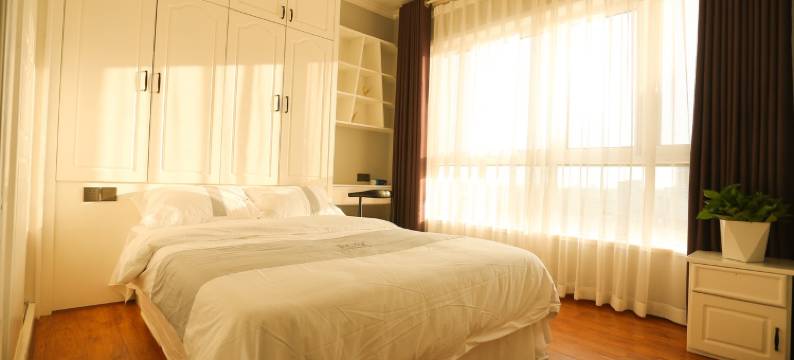 悠家1211自贡店公寓(板南大道分店)图片