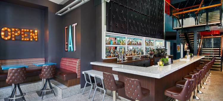 波特兰市中心万怡酒店(Courtyard Portland City Center)图片