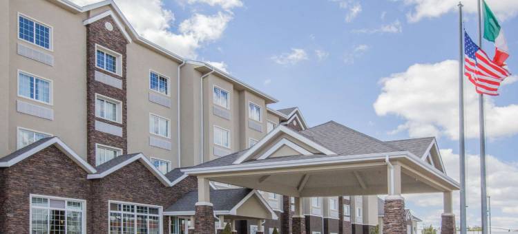 夸乌特莫克坎波门诺温德姆麦客达套房酒店(Microtel Inn & Suites by Wyndham Cuauhtemoc Campos Menonitas)图片