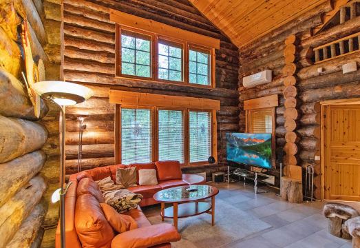 Mennink?isenkolo Hotel Overview