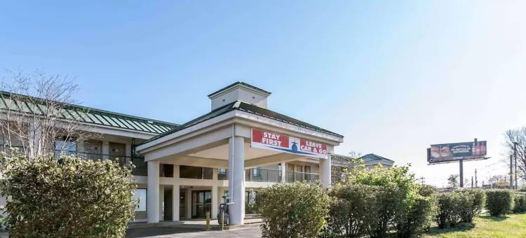 肯塔基路易斯威尔机场/会展中心 6 号套房酒店(Studio 6 Suites Louisville KY  Airport Expo Center)图片