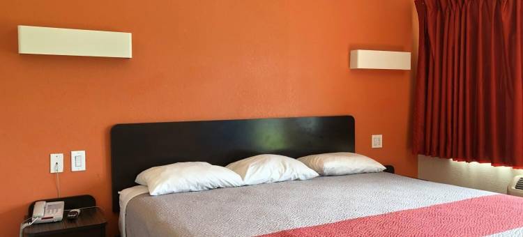 6克卢特汽车旅馆(Motel 6 Clute, TX)图片