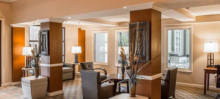 马利耶塔派克斯伯格市舒适套房酒店(Comfort Suites Marietta-Parkersburg)图片