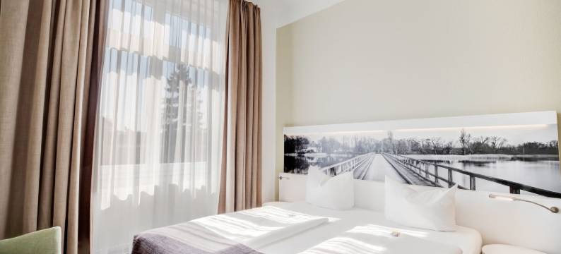 施罗斯公园酒店(Hotel am Schlosspark)图片