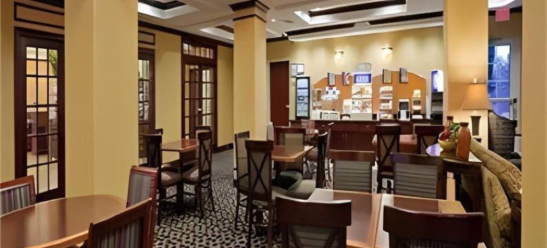 智选假日套房酒店多森北(Holiday Inn Express & Suites DOTHAN NORTH by IHG)图片