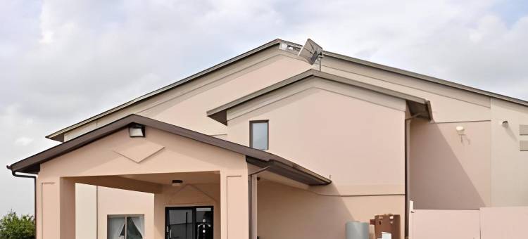 奥西奥拉温德姆速8酒店(Super 8 by Wyndham Osceola IA)图片