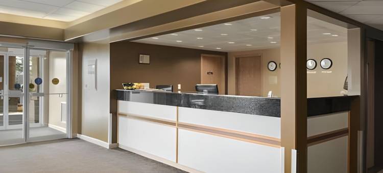 埃德蒙顿国际机场速8酒店(Super 8 by Wyndham Edmonton International Airport)图片