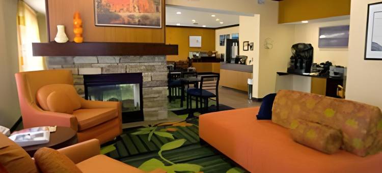 特拉弗斯城Spark酒店(Spark by Hilton Traverse City)图片