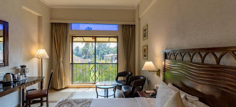 尼南斯大酒店(Neelams the Grand Hotel)图片