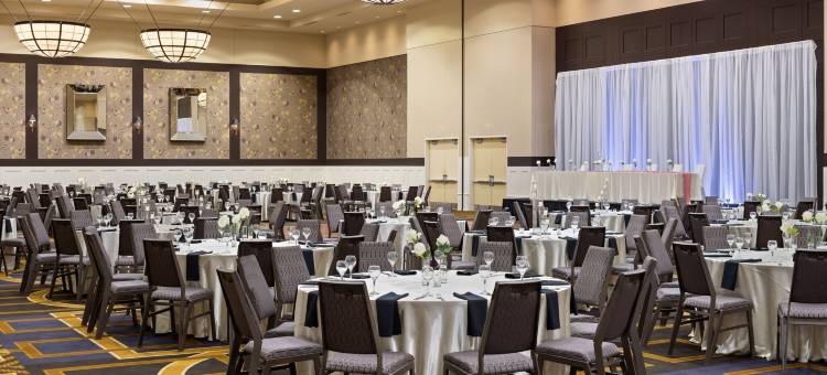 会议中心奥佛兰公园喜来登酒店(Sheraton Overland Park Hotel at the Convention Center)图片