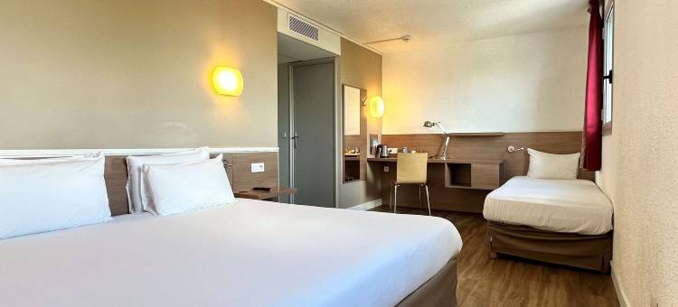 基里亚德布杰中央世博园酒店(Kyriad le Bourget Centre - Parc des Expositions)图片