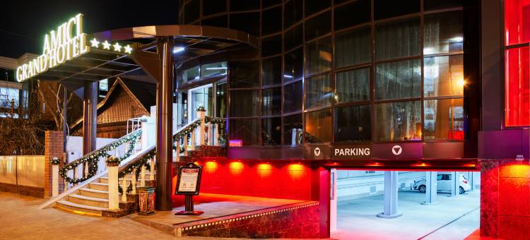 阿米奇大酒店(Amici Grand Hotel)图片