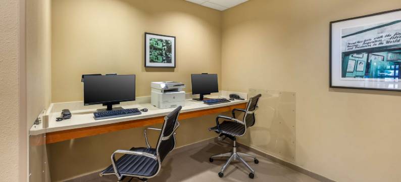 塔斯坎比亚沙洲贝斯特韦斯特优质套房酒店(Best Western Plus Tuscumbia/Muscle Shoals Hotel  Suites)图片