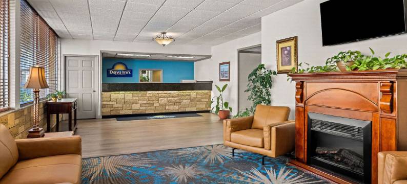 迪比克温德姆戴斯酒店(Days Inn by Wyndham Dubuque)图片