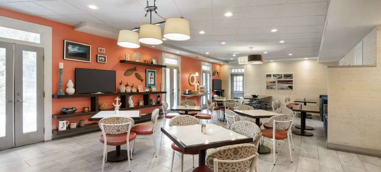 圣西蒙贝斯特韦斯特优质酒店(Best Western Plus St. Simons)图片