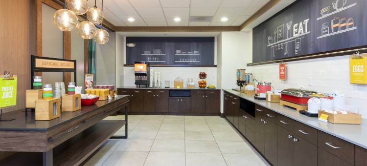 迈尔斯堡欢朋酒店及套房(Hampton Inn & Suites Fort Myers-Colonial Blvd.)图片