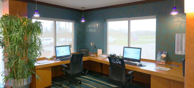 德梅因机场万枫酒店(Fairfield Inn & Suites des Moines Airport)图片