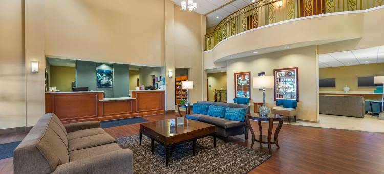 塔斯坎比亚沙洲贝斯特韦斯特优质套房酒店(Best Western Plus Tuscumbia/Muscle Shoals Hotel  Suites)图片