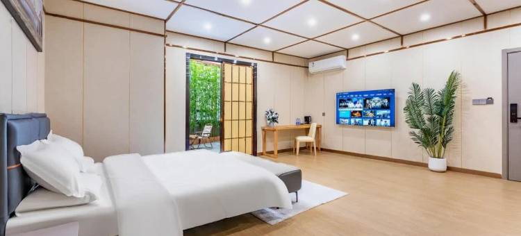 德康·悦享酒店(外语艺术职业学院燕岭校区天河客运站地铁站店)图片