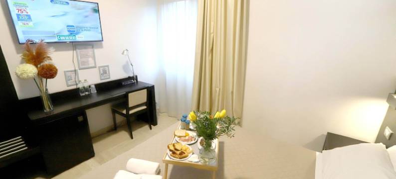 阿尔贝格坎蒂亚尼酒店(Albergo Cantiani)图片