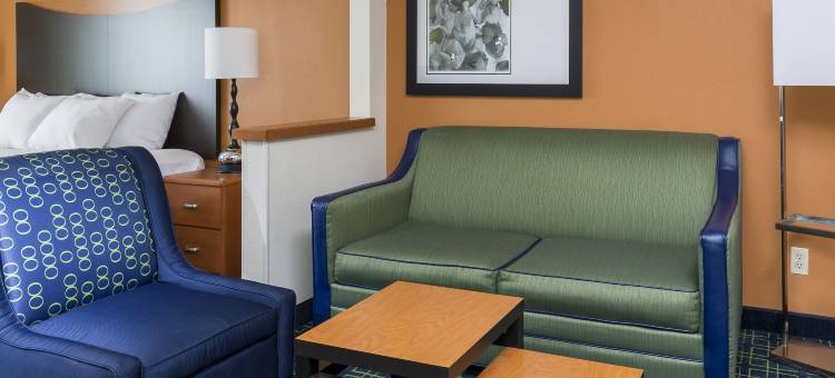 托皮卡万枫酒店(AmericInn by Wyndham Topeka)图片