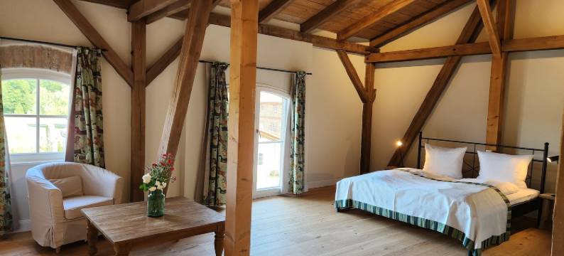 斯托尔岑霍夫布卢梅诺夫(Storchenhof Blumenow)图片